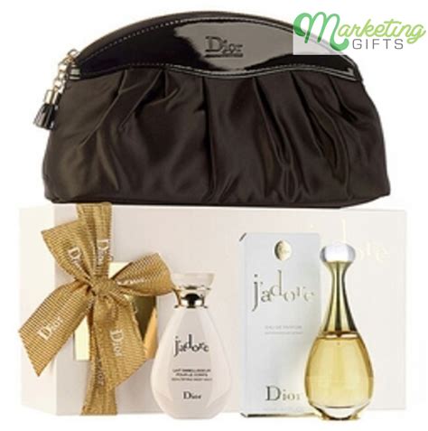 dior makeup set with bag|dior makeup bag free gift.